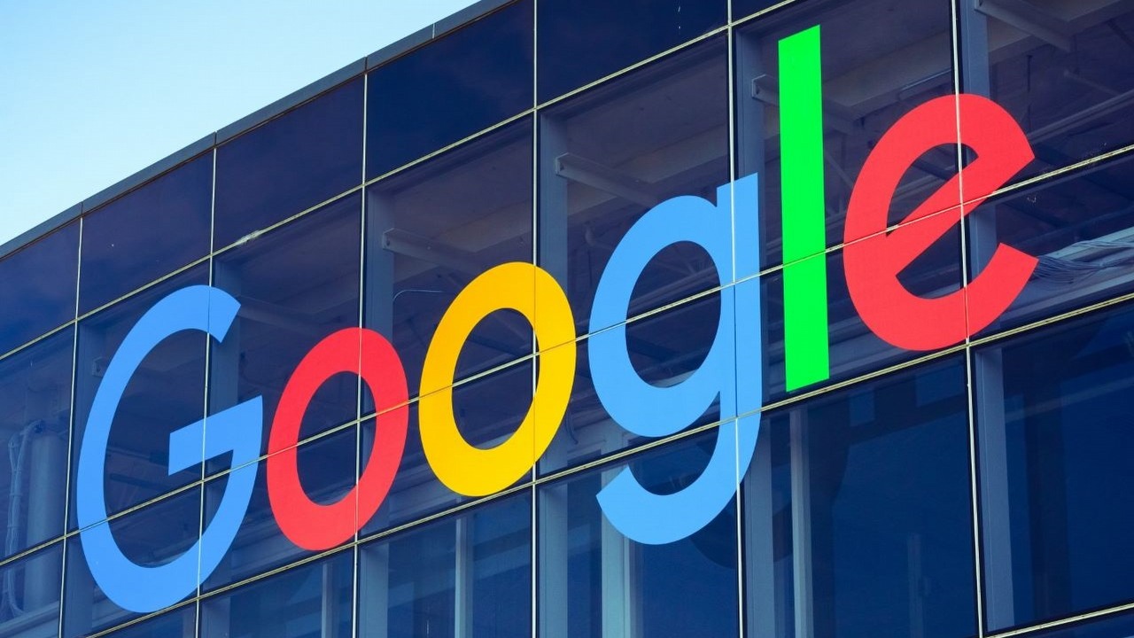 Google i YouTube odetną od monetyzacji twórców negujących zmiany klimatu.