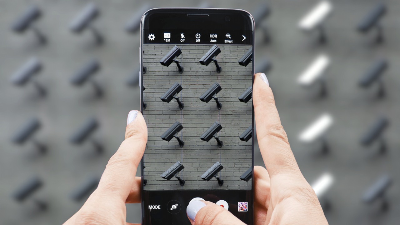 Smartfony z Androidem nas stale szpiegują, naukowcy mają na to dowody.