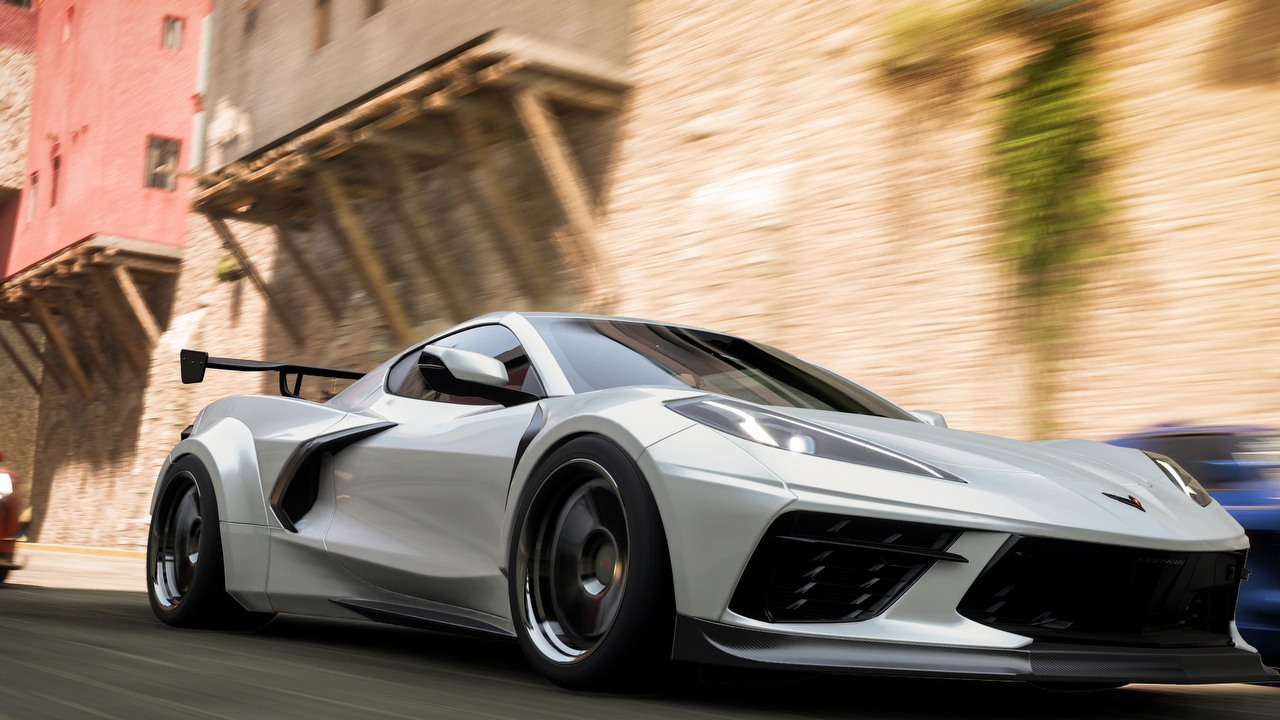 Forza Horizon 5 ma już prawe milion graczy. Tyle osób zapłaciło ekstra za early access.