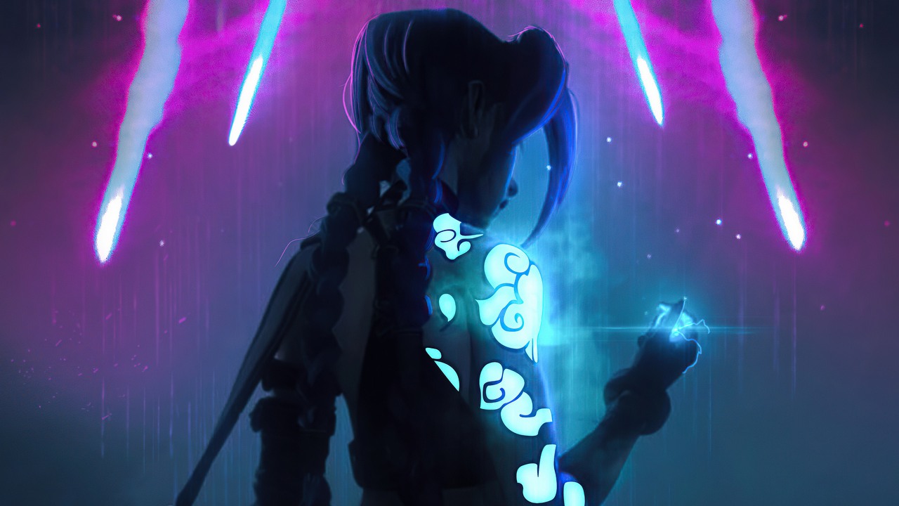 LoL i Arcane; bohaterowie serialu zyskali na popularności w grze.