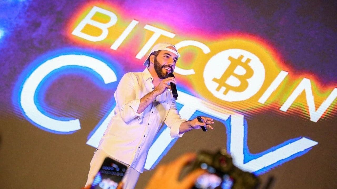 Miasto w kształcie bitcoina powstanie obok wulkanu.
