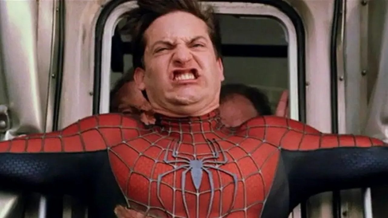Spider-Man niczym film z kategorią R; fani przemontowali sceny.
