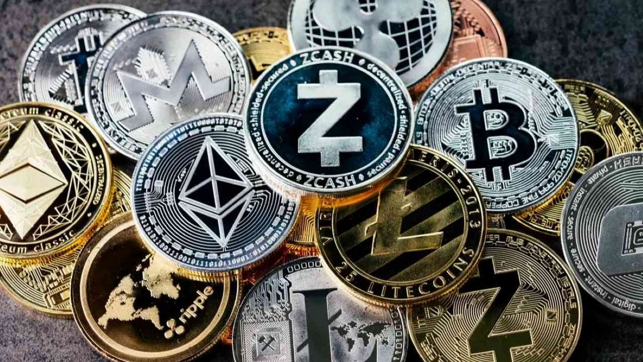 800 milionów złotych w kryptowalutach zniknęło. Włamanie na Bitmart.