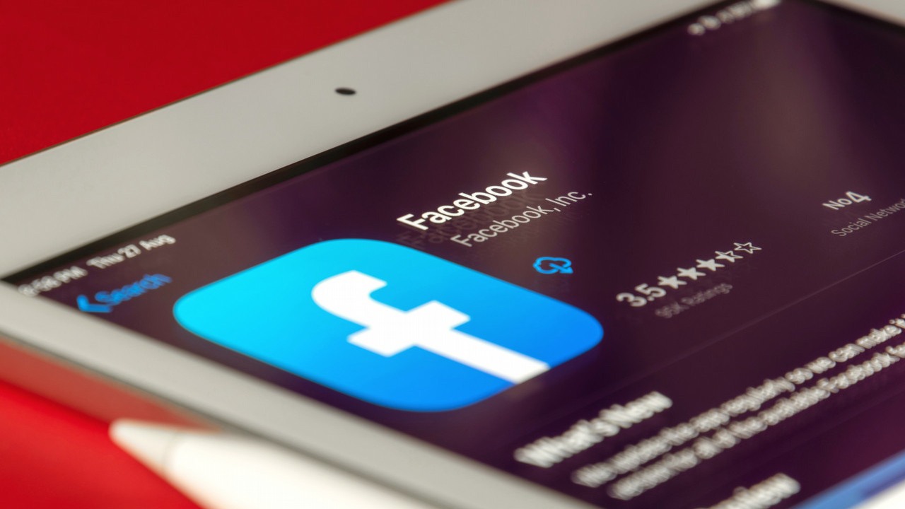 Facebook pozwany na 150 mld dolarów; chodzi o prześladowania Rohingja.