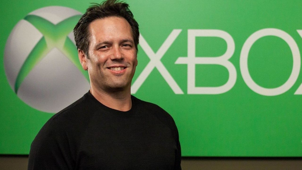 Phil Spencer marzy o uniwersalnych banach miedzy platformami.