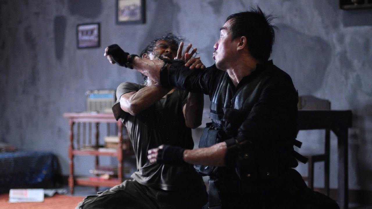 Netflix szykuje remake The Raid, kultowego filmu akcji; Michael Bay producentem.