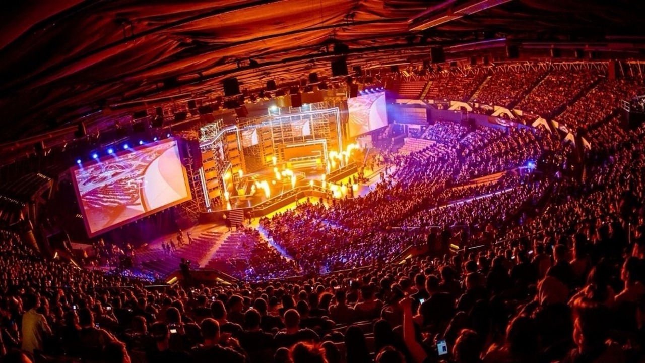 IEM Katowice powraca. Turniej odbędzie się z publicznością na trybunach.