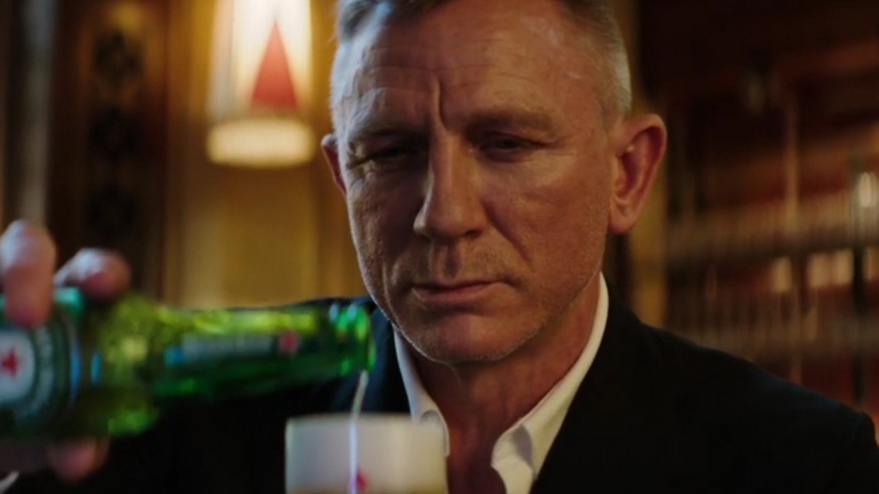 Pijany Daniel Craig zaoferował Samowi Mendesowi posadę reżysera Skyfall.
