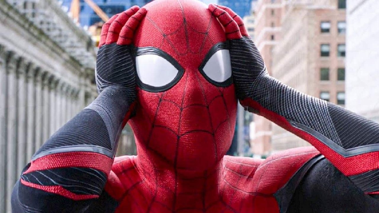 Tom Holland nazwał Spider-Mana „brutalnym” i ma przez to problemy.