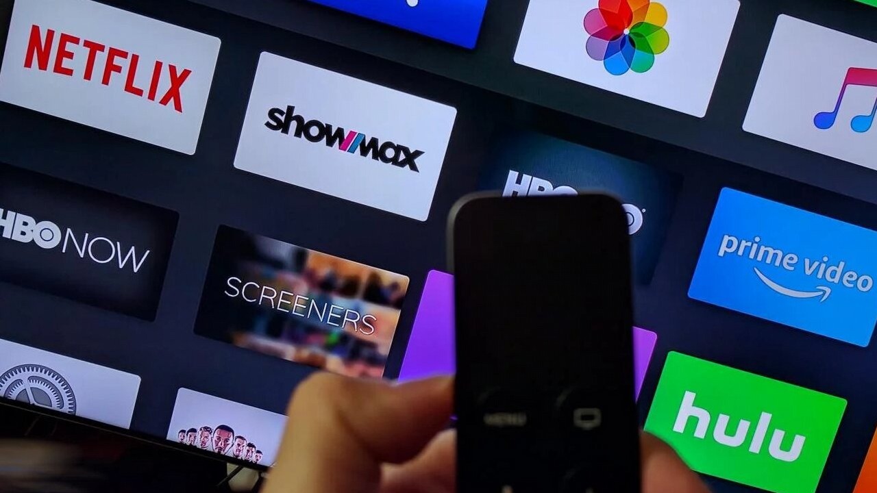 Polacy uwielbiają Netflixa; 6,5 godziny spędzone na platformie w styczniu.