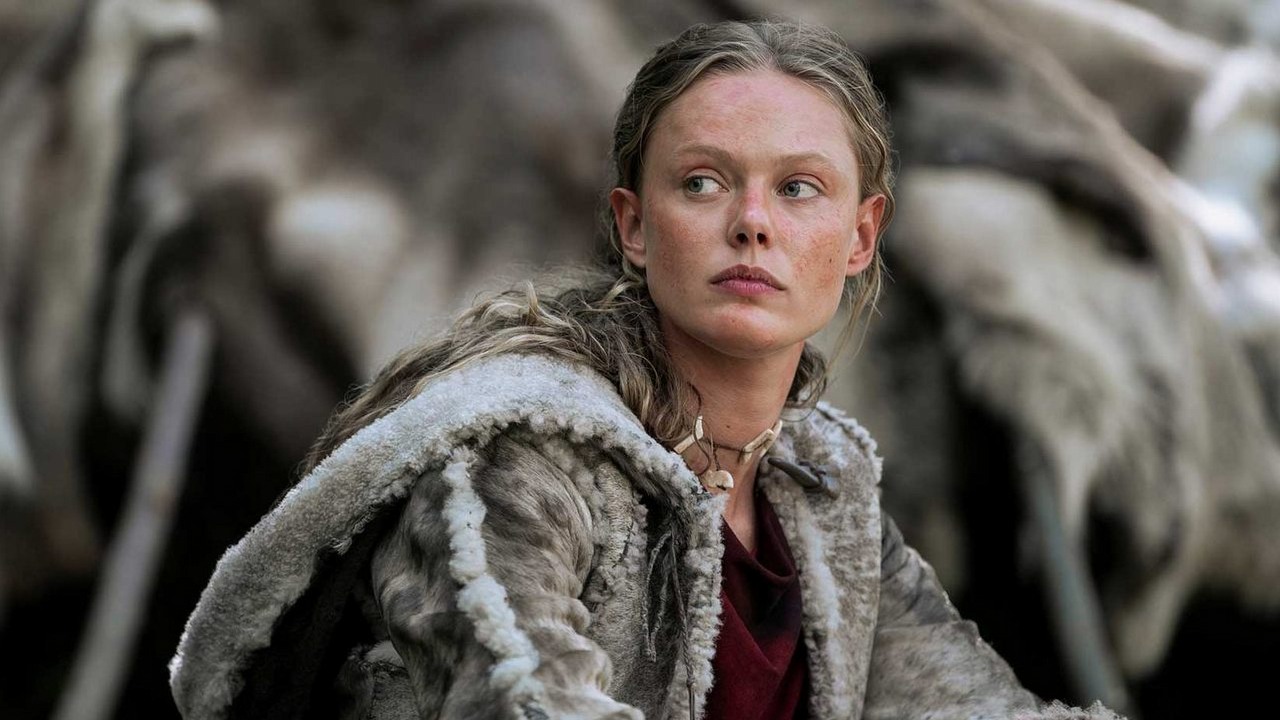 Oto czego Henry Cavill nauczył gwiazdę Vikings: Valhalla.