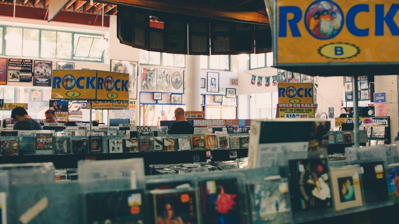 Sprzedaż płyt CD wzrosła po raz pierwszy od lat.