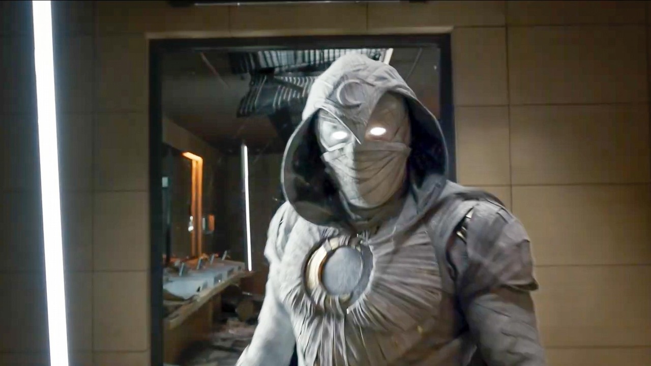 Moon Knight to mieszanka horroru i Indiany Jonesa wg pierwszych opinii.