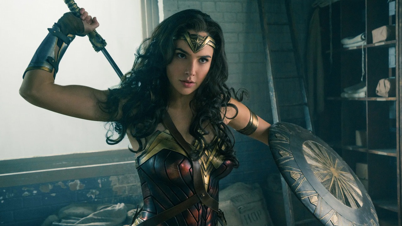 Nie było dobrej opcji na wypuszczenie Wonder Woman 1984, twierdzi reżyserka.