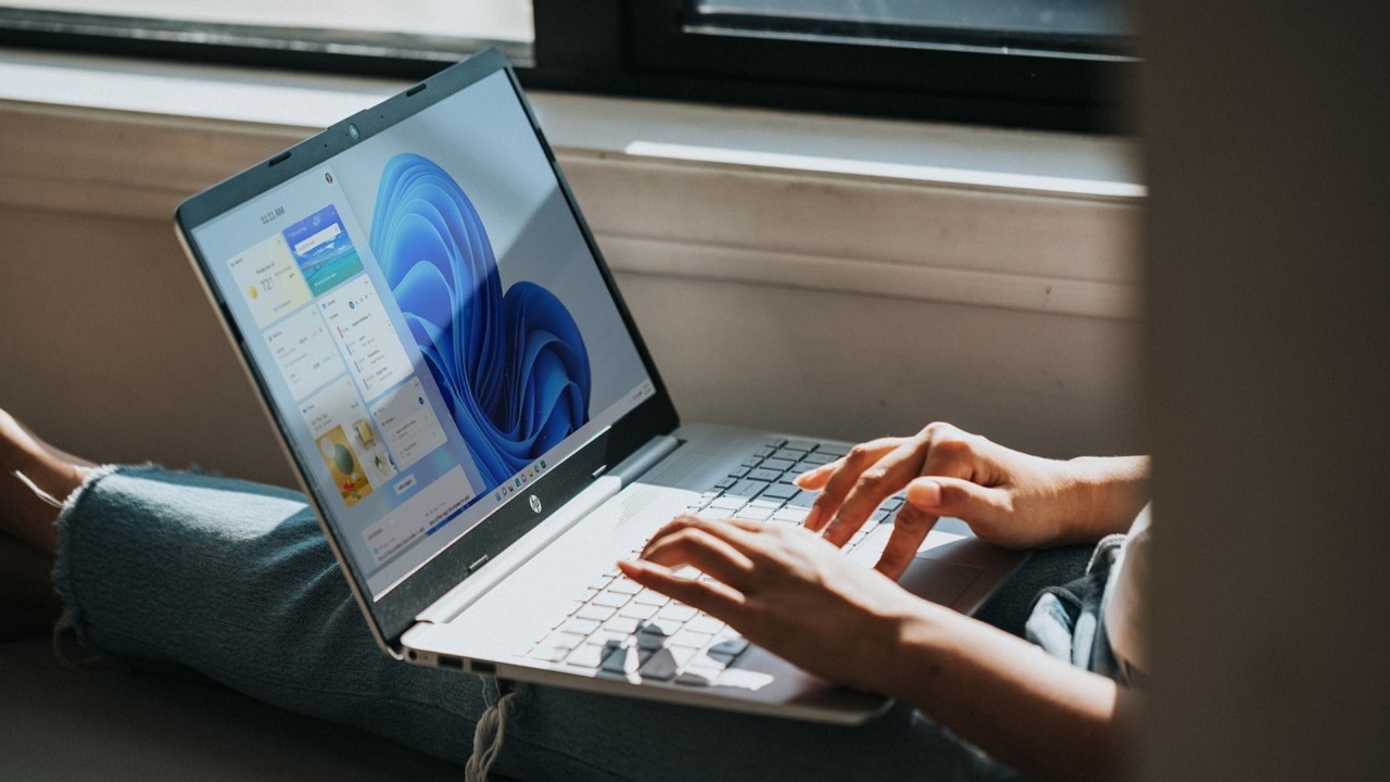 Windows 11 rozczarował Microsoft, wciąż ma mało użytkowników.