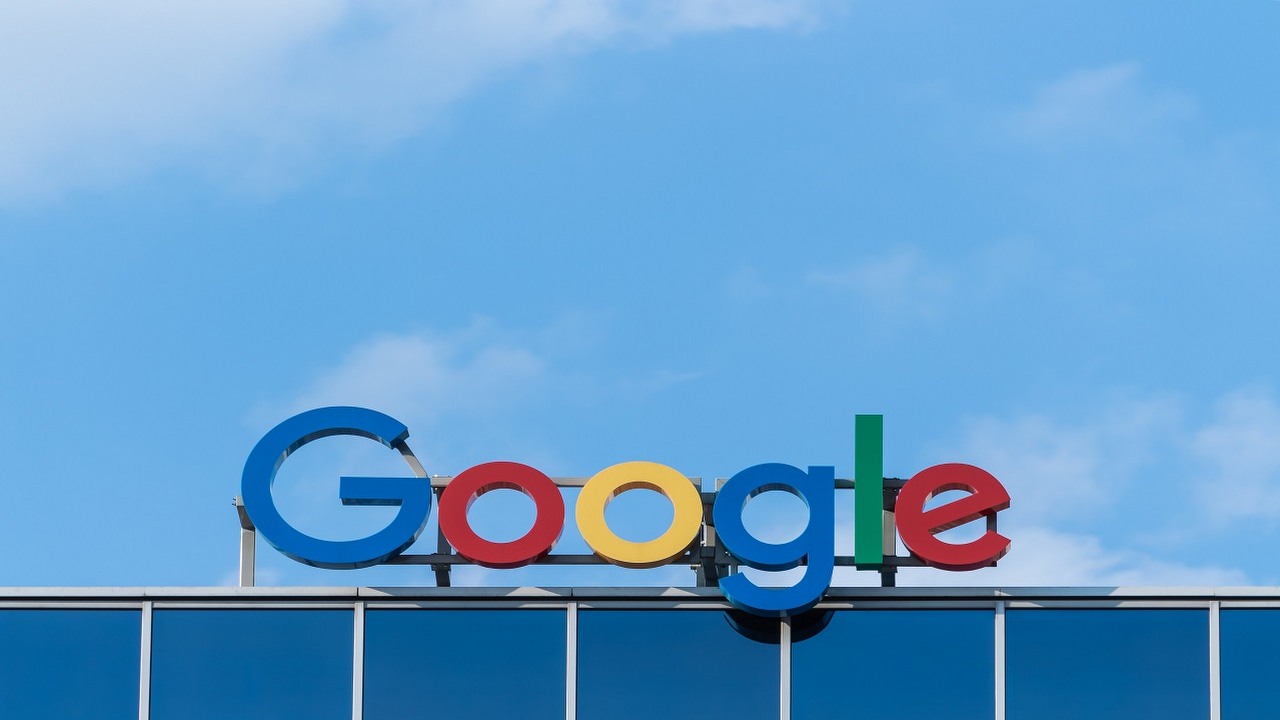 Kuriozalny błąd Google Docs naprawiony; powtórzenia zawieszały aplikację.