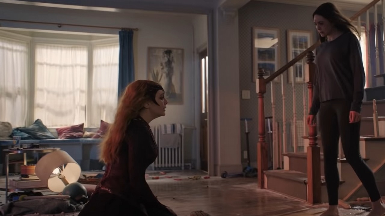 Elizabeth Olsen broni przed krytyką ekipę filmową MCU.