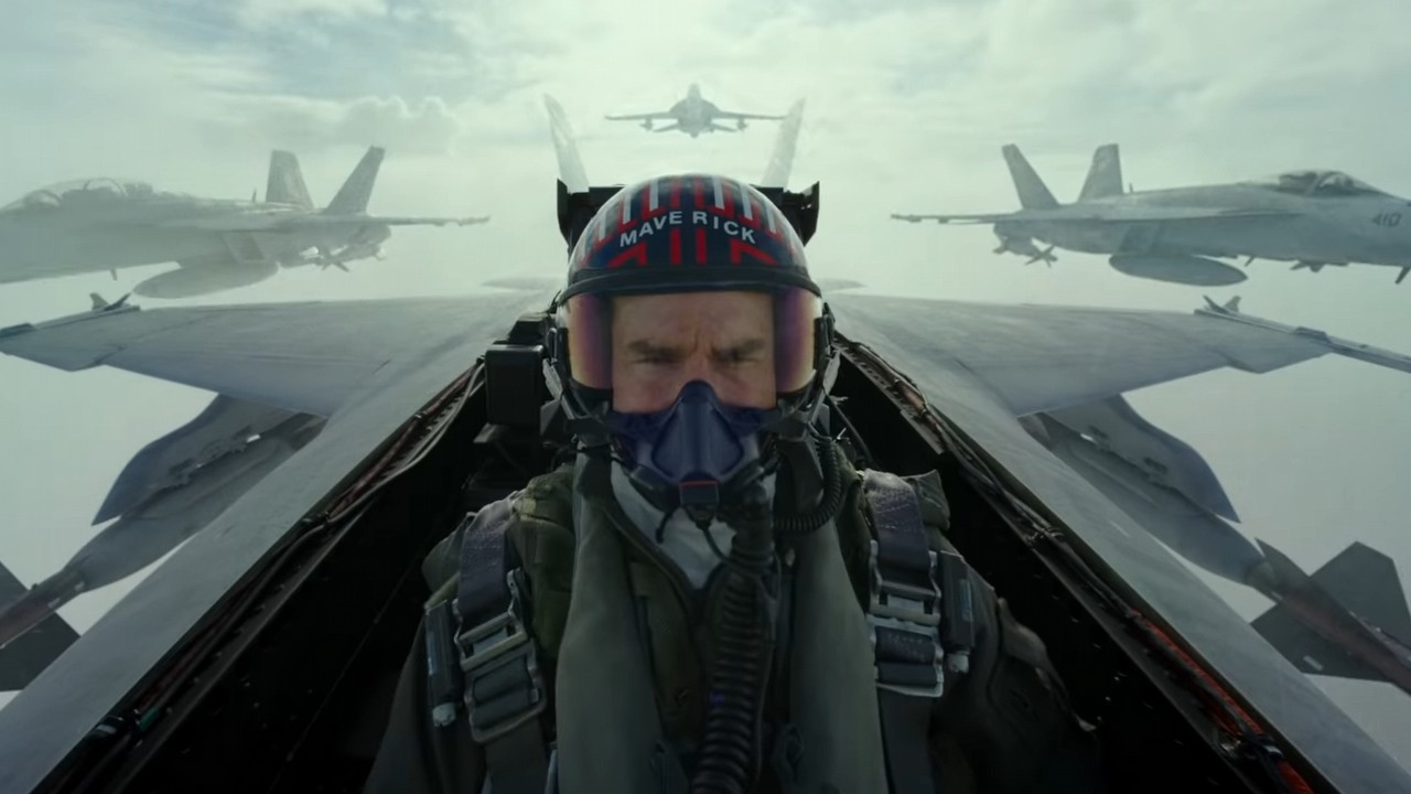 Recenzenci są jednogłośni - Top Gun: Maverick jest genialny.