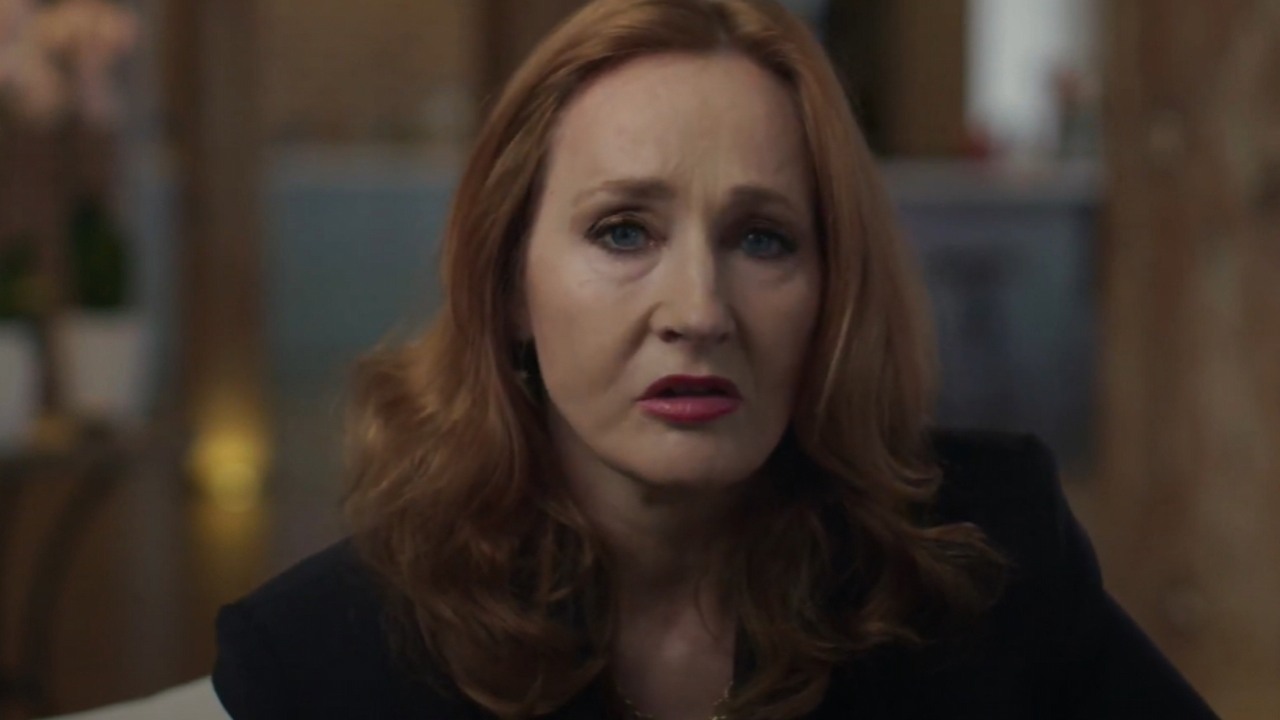Warner Bros. stoi murem za J.K. Rowling po incydencie w trakcie wywiadu.