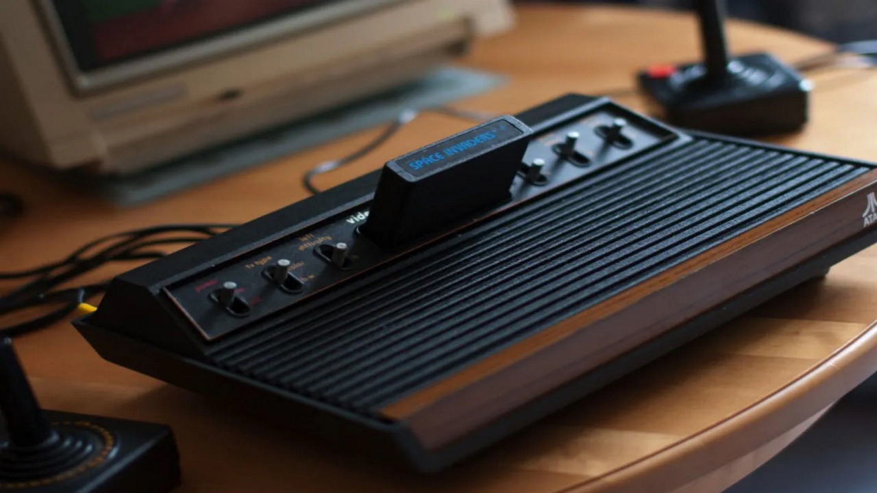 Fani retrogrania mogą już zacierać ręce na nowy zestaw LEGO.