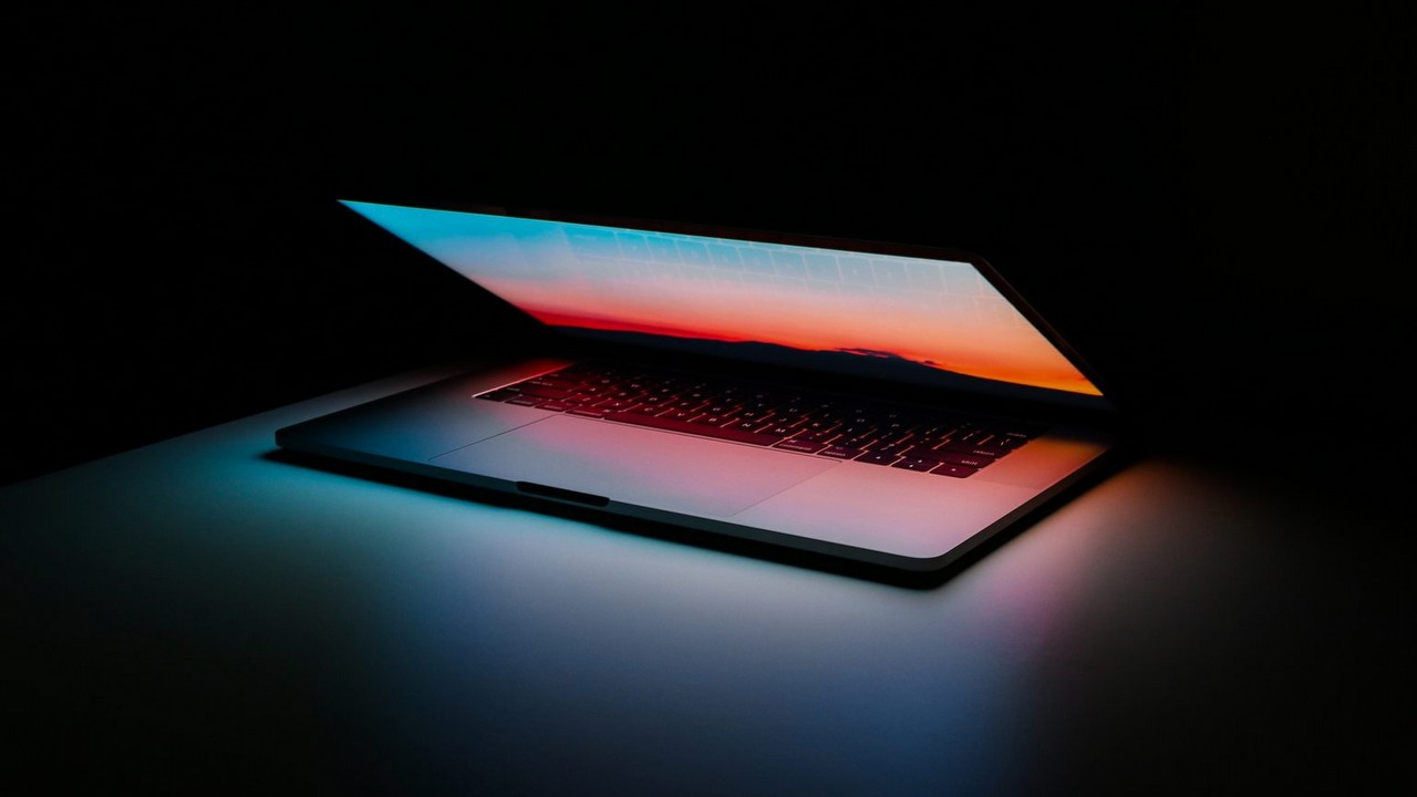 Paskudnie brzydki i problematyczny, taki jest nowy MacBook Air.