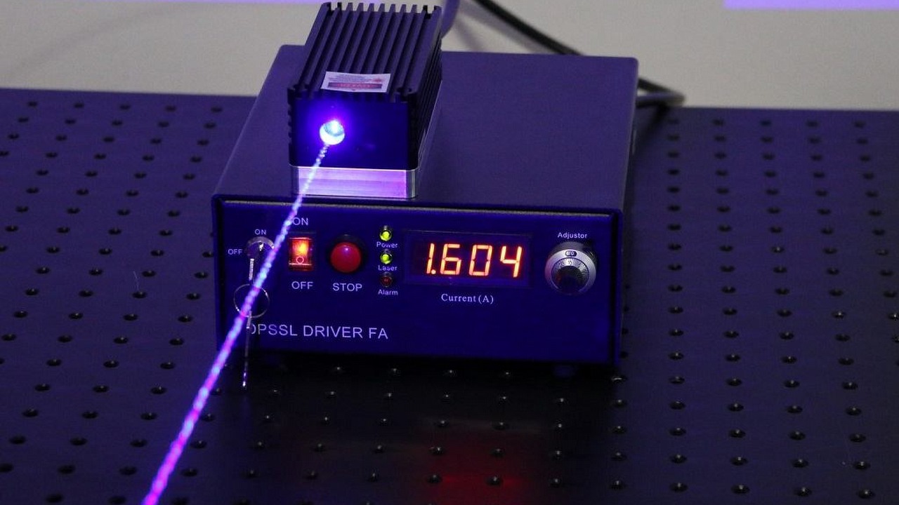 Chiński laser zmienia powietrze w wyświetlacz.