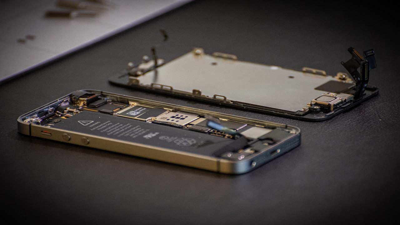 Samsung wprowadza tryb naprawy, który ukryje dane przed serwisantem.