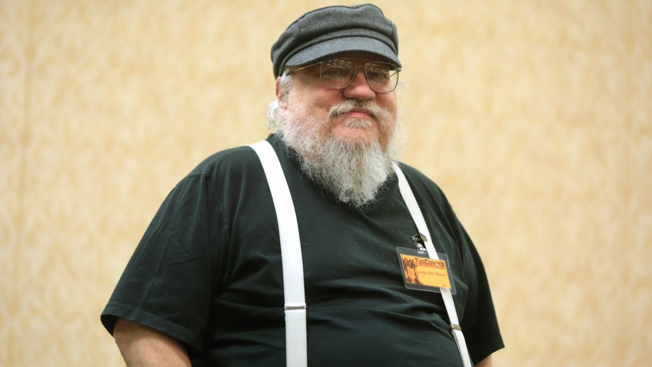 Czy George R. R. Martin jest zaangażowany w Ród smoka?.