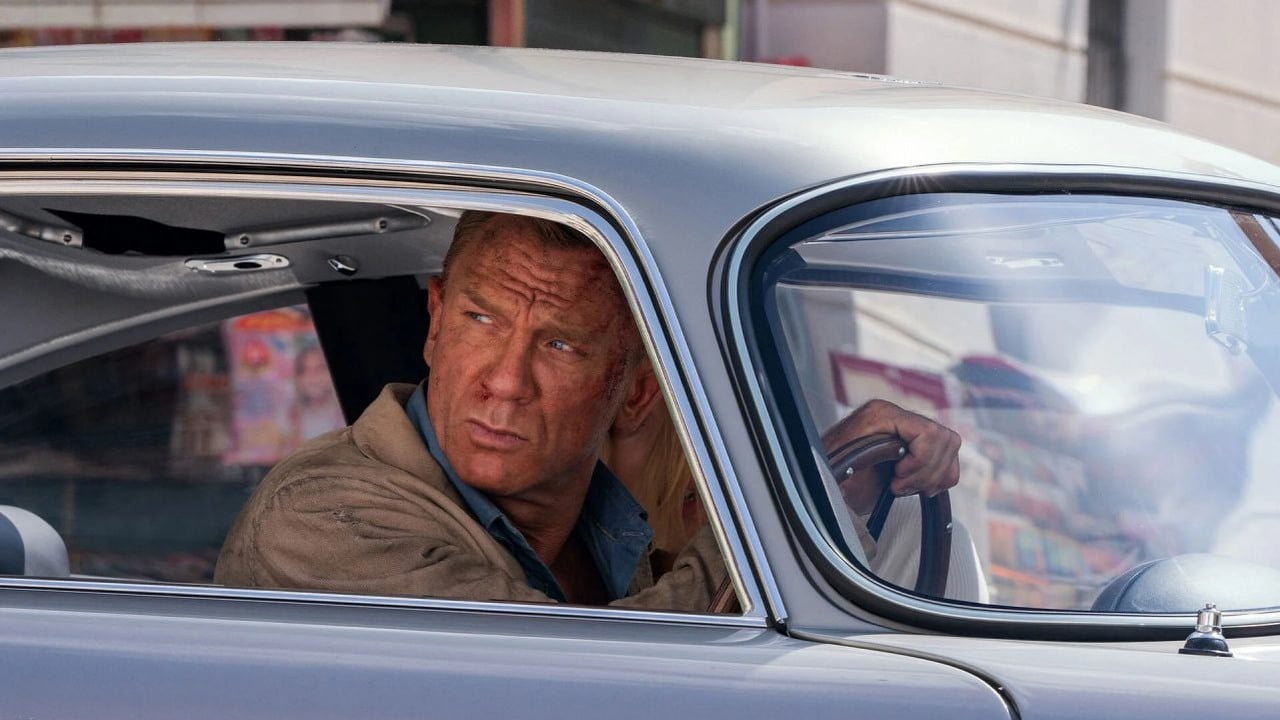 Nowy Bond będzie młodszy? Wykluczyłoby to Henry’ego Cavilla i innych faworytów.