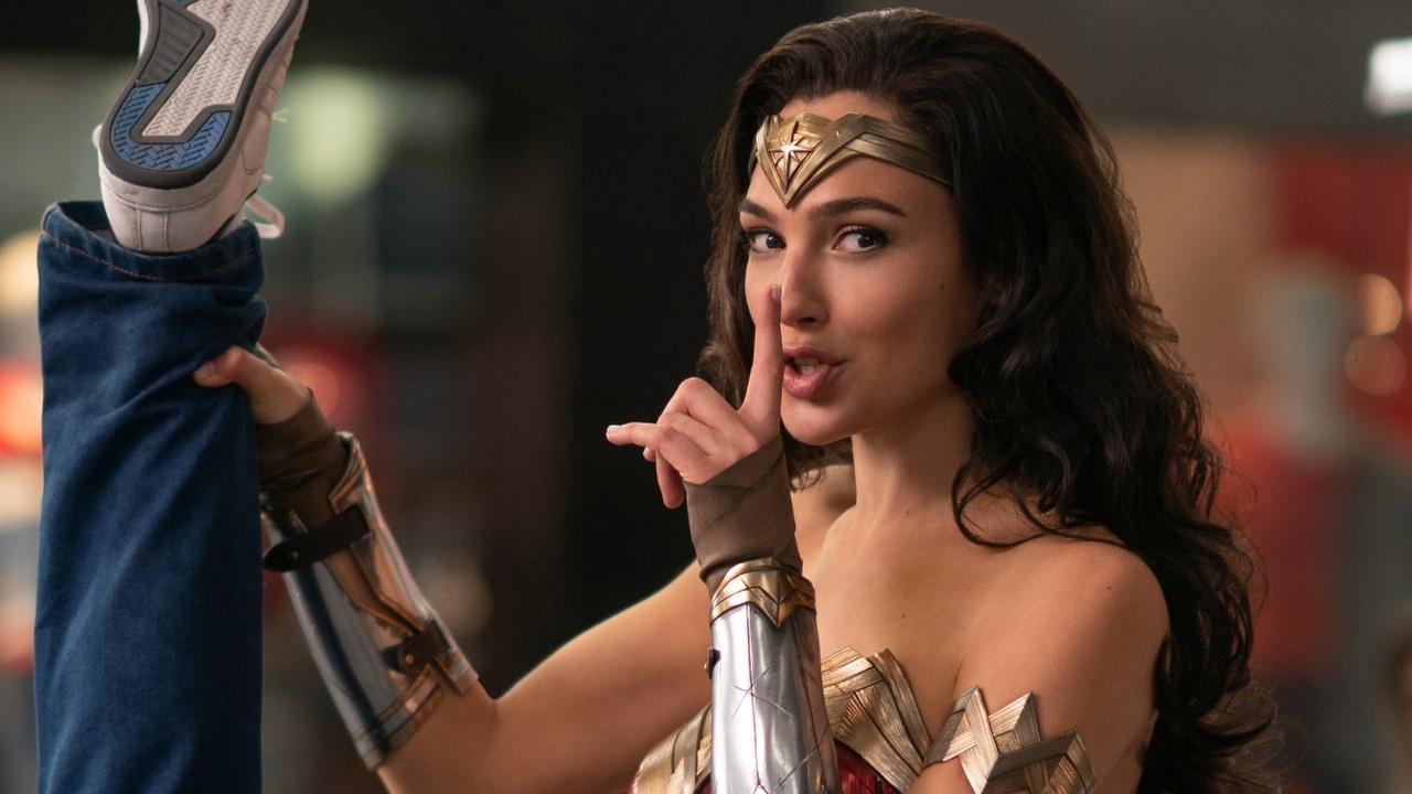 Gal Gadot chciałaby wystąpić w filmie Marvela.