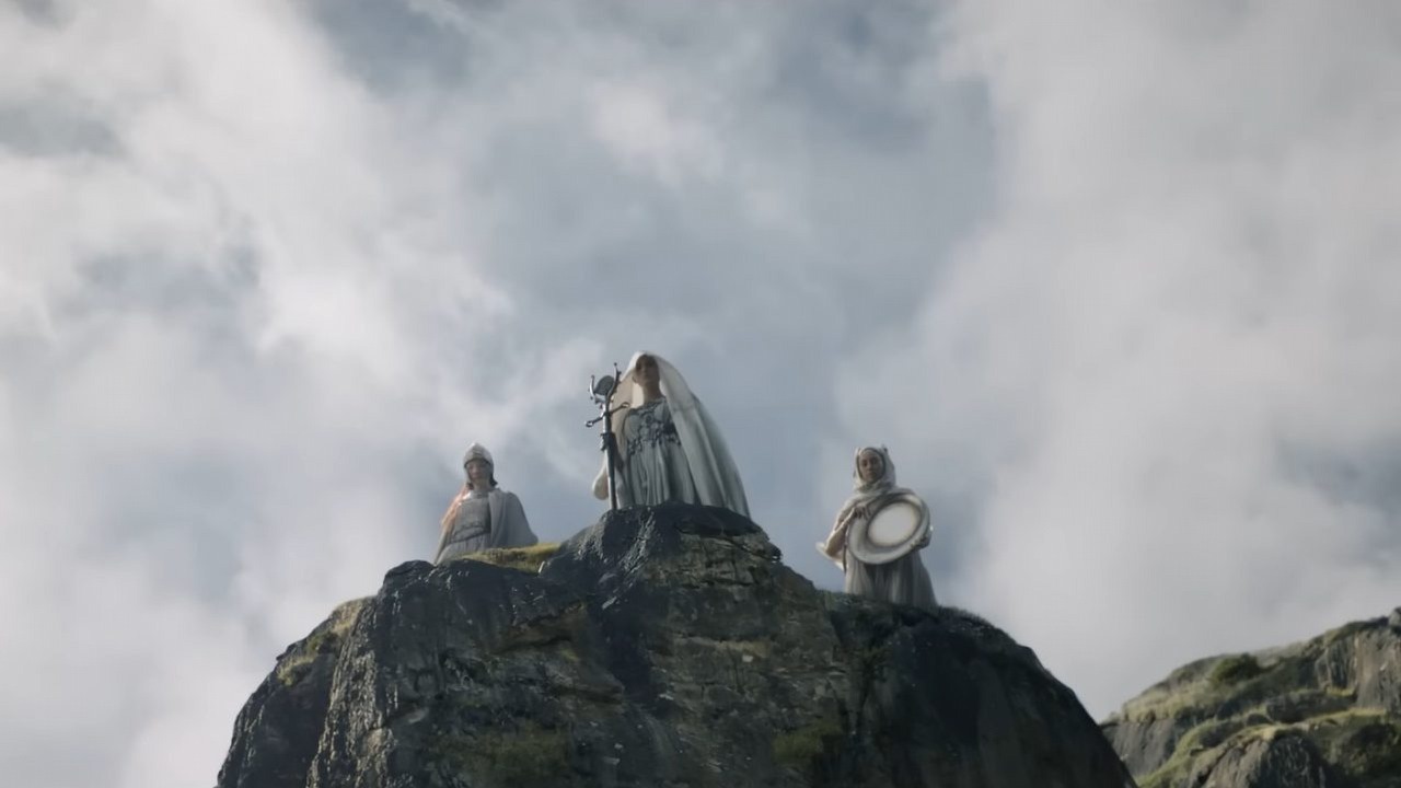 5. odcinek Pierścieni Władzy obala jedną z teorii o Białych płaszczach, źródło grafiki: Władca Pierścieni: Pierścienie Władzy, J.D. Payne i Patrick McKay, Amazon Studios, 2022.