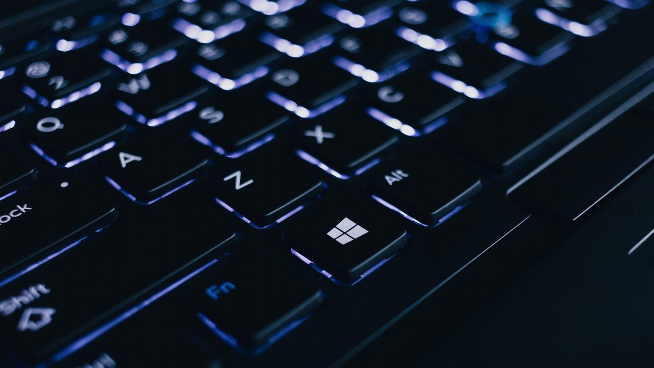 Niepotrzebnie włączona opcja spowalniała gry, źródło grafiki: Unsplash/freestocks.