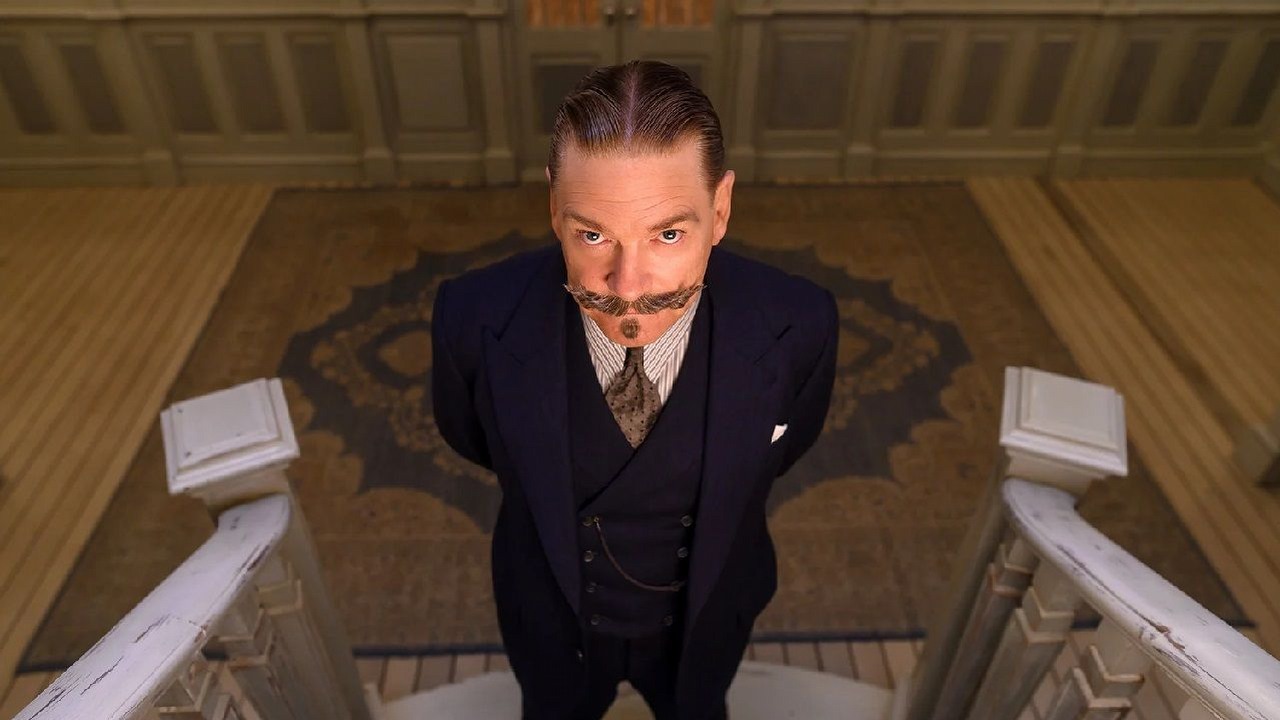 Kenneth Branagh zekranizuje kolejną powieść Agathy Christie; poznajcie gwiazdorską obsadę, źródło grafiki: Śmierć na Nilu, Kenneth Branagh, 20th Century Studios, 2022.
