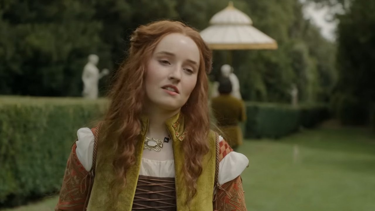 Co obejrzeć na Disney Plus w weekend 14-16 października 2022 roku?, źródło grafiki: Rosaline, reż. Karen Maine, 20th Century Studios, 2022.