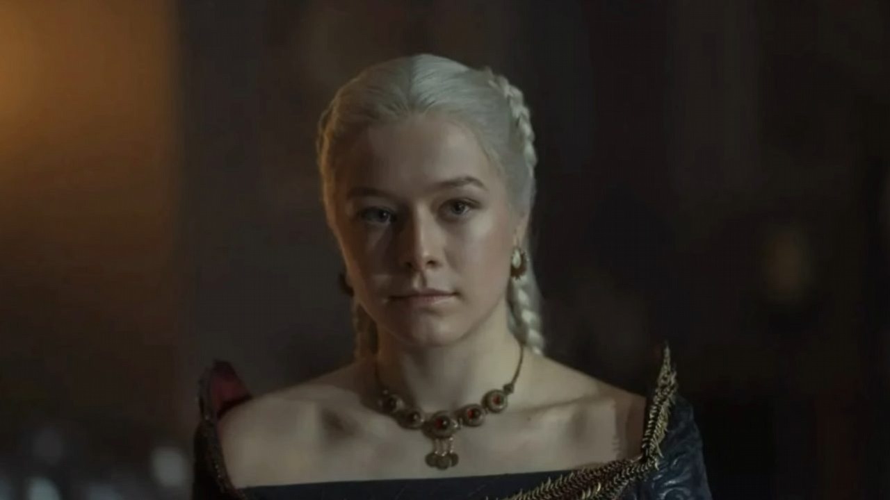 Czego się spodziewać po Rhaenyrze w następnych sezonach? Widzowie mogą być zaskoczeni, źródło grafiki: Ród smoka, Ryan Condal i Miguel Sapochnik, HBO, 2022.