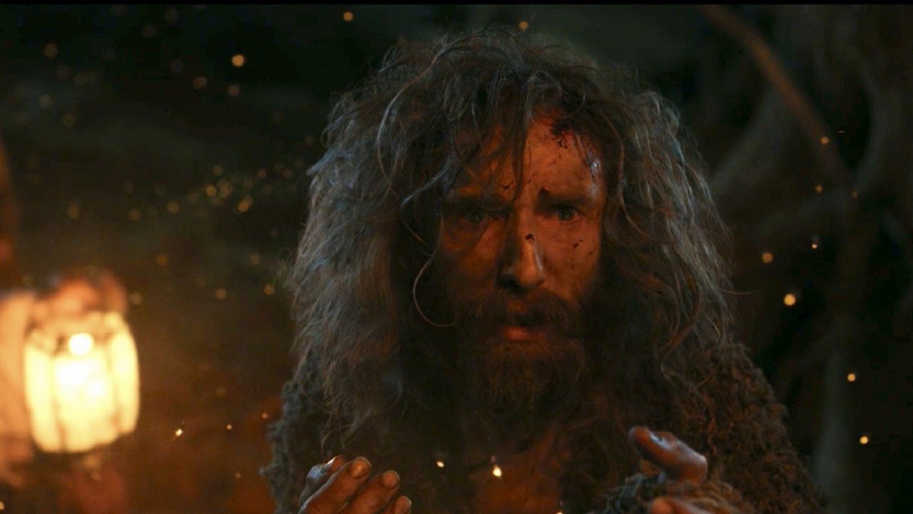 Twórca Pierścieni Władzy wyjaśnia, jak Sauron i Nieznajomy są ze sobą powiązani, źródło grafiki: Władca Pierścieni: Pierścienie Władzy; Patrick McKay; J.D. Payne; Amazon Studios; 2022.