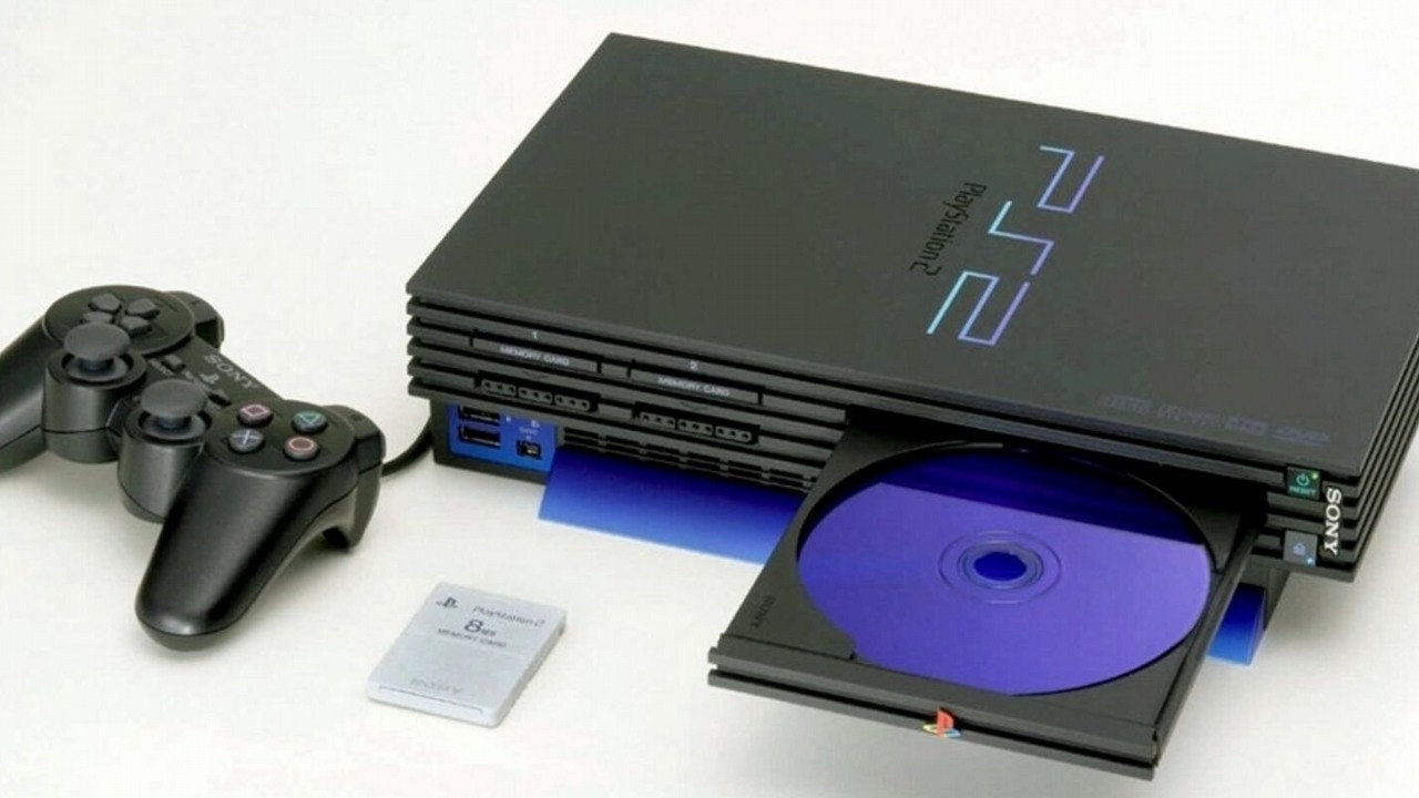 Spędził 22 lata na skanowaniu instrukcji do gier PS2, wydał na to 40 000 dolarów, źródło grafiki: Sony.