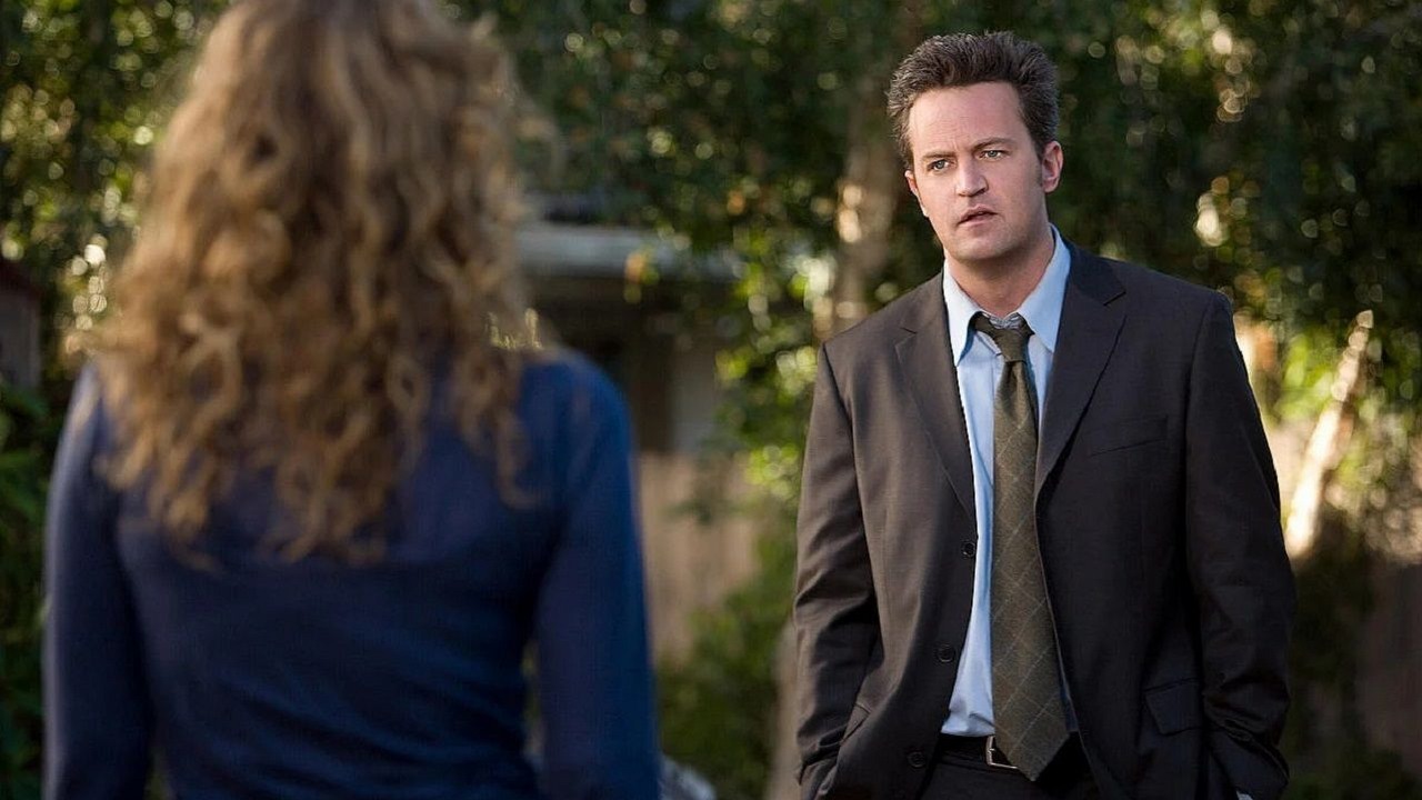Matthew Perry przeprasza Keanu Reevesa za kontrowersyjny atak, źródło grafiki: Znów mam 17 lat, Burr Steers, Warner Bros., 2009.