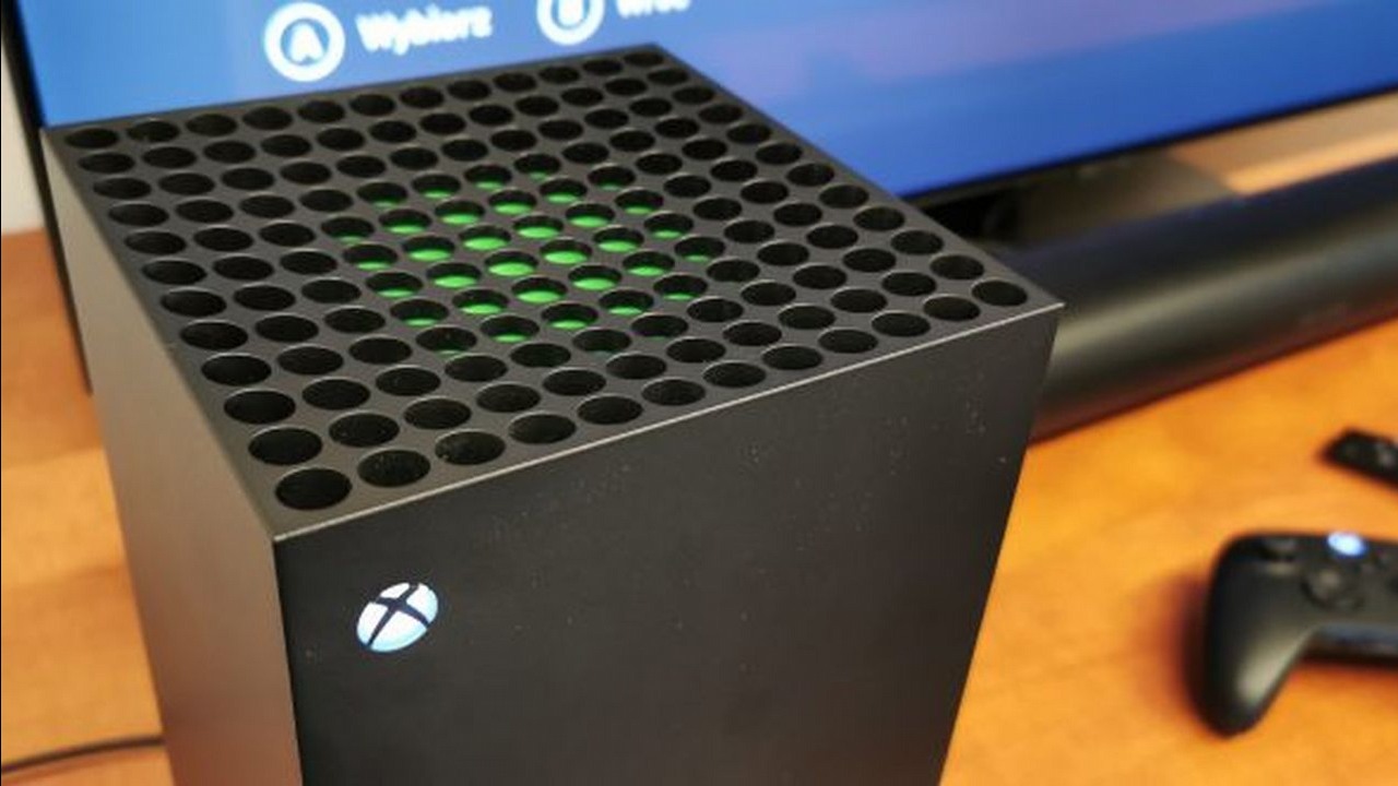 Szalony Weekend w RTV Euro AGD z promocjami na Xbox Series X.