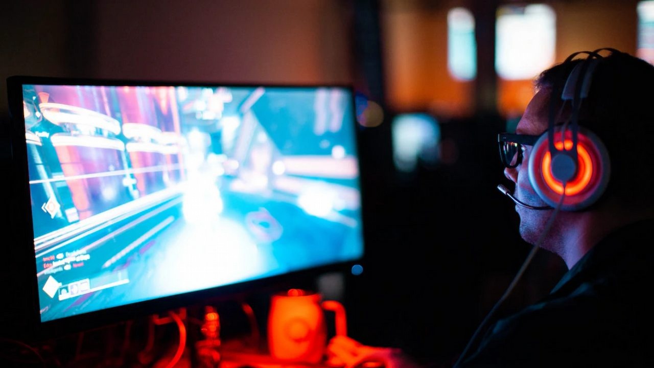 Z tych promocji nie można nie skorzystać. Z Black Friday w Media Markt Twój portfel nie ucierpi, źródło grafiki: Sean Do; Unsplash.com; 2018.