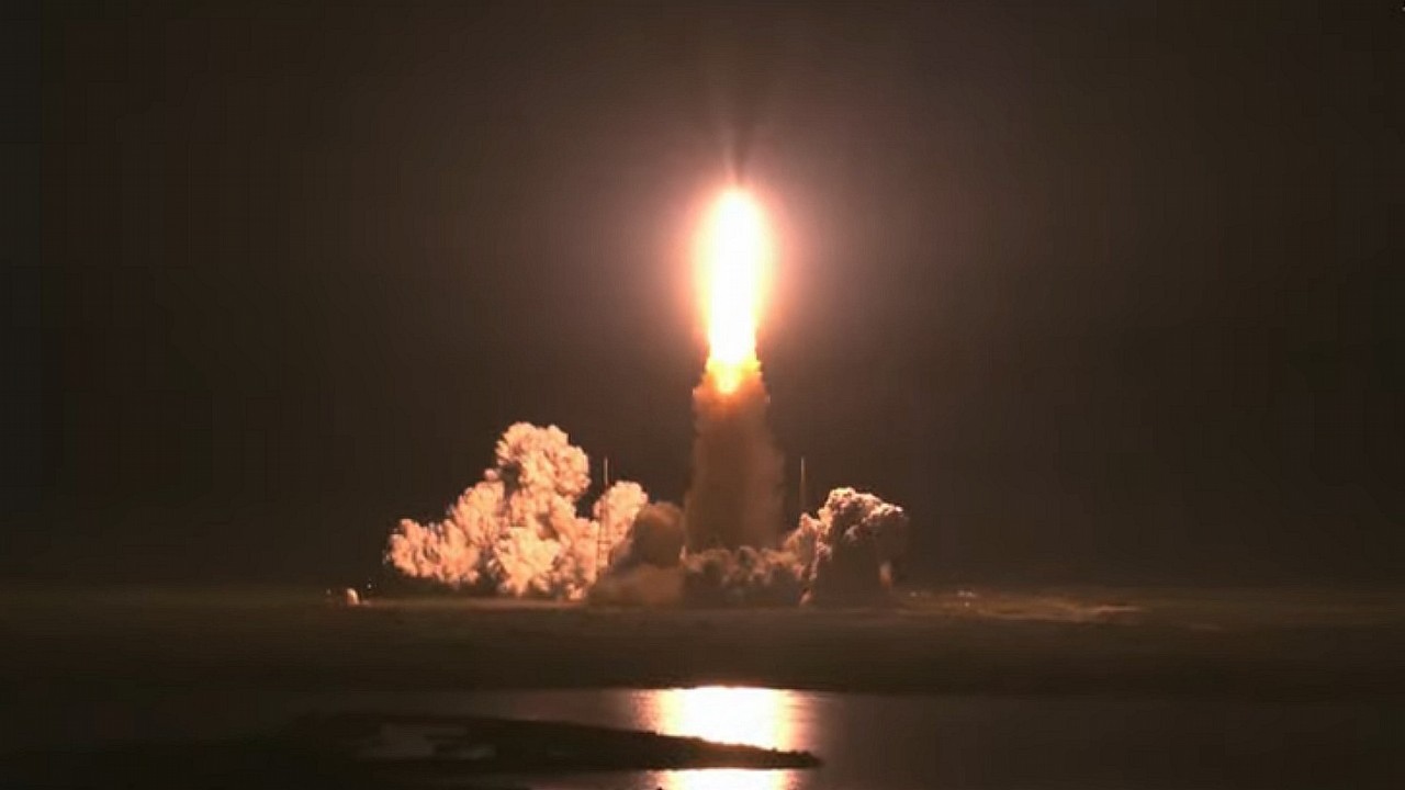 Człowiek wraca na Księżyc - udany start misji Artemis 1, źródło grafiki: NASA / YouTube.