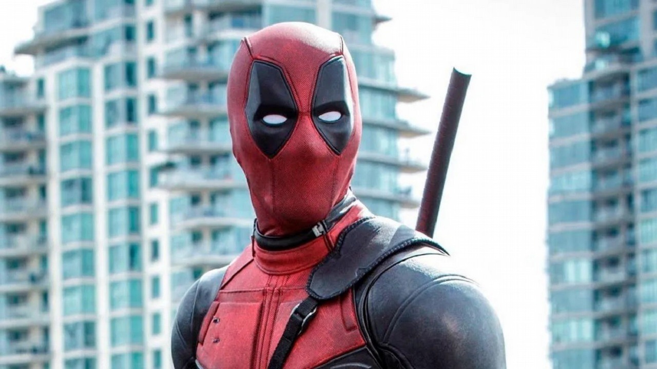 Świąteczny film z Deadpoolem? Ryan Reynolds o pomyśle, którego nie udało się zrealizować, źródło grafiki: Deadpool; Tim Miller; 2016.