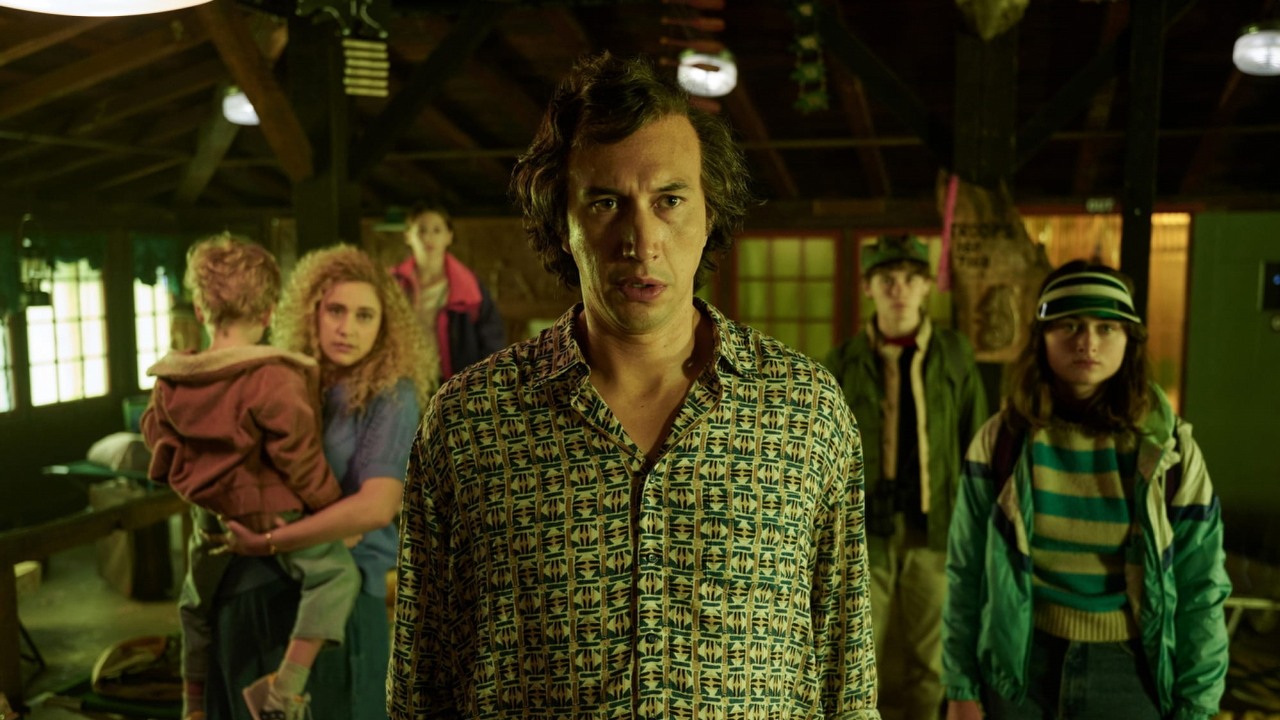 Zobacz zwiastun nowej katastroficznej produkcji Netflixa, źródło grafiki: Biały szum, Noah Baumbach, Netflix, 2022.