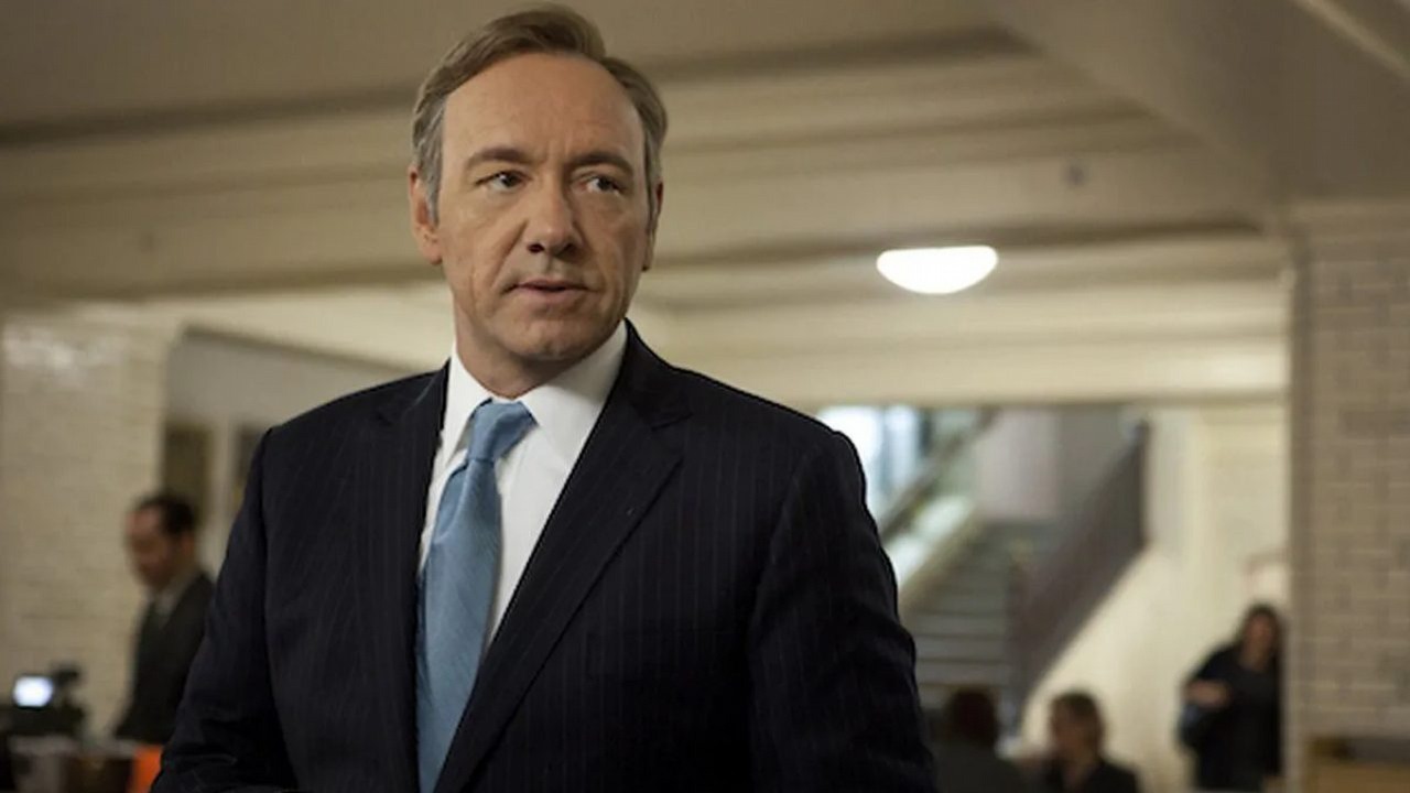Kevin Spacey z nową rolą, mimo nadciągającego procesu, źródło grafiki: House of Cards; Beau Willimon; Netflix; 2013.