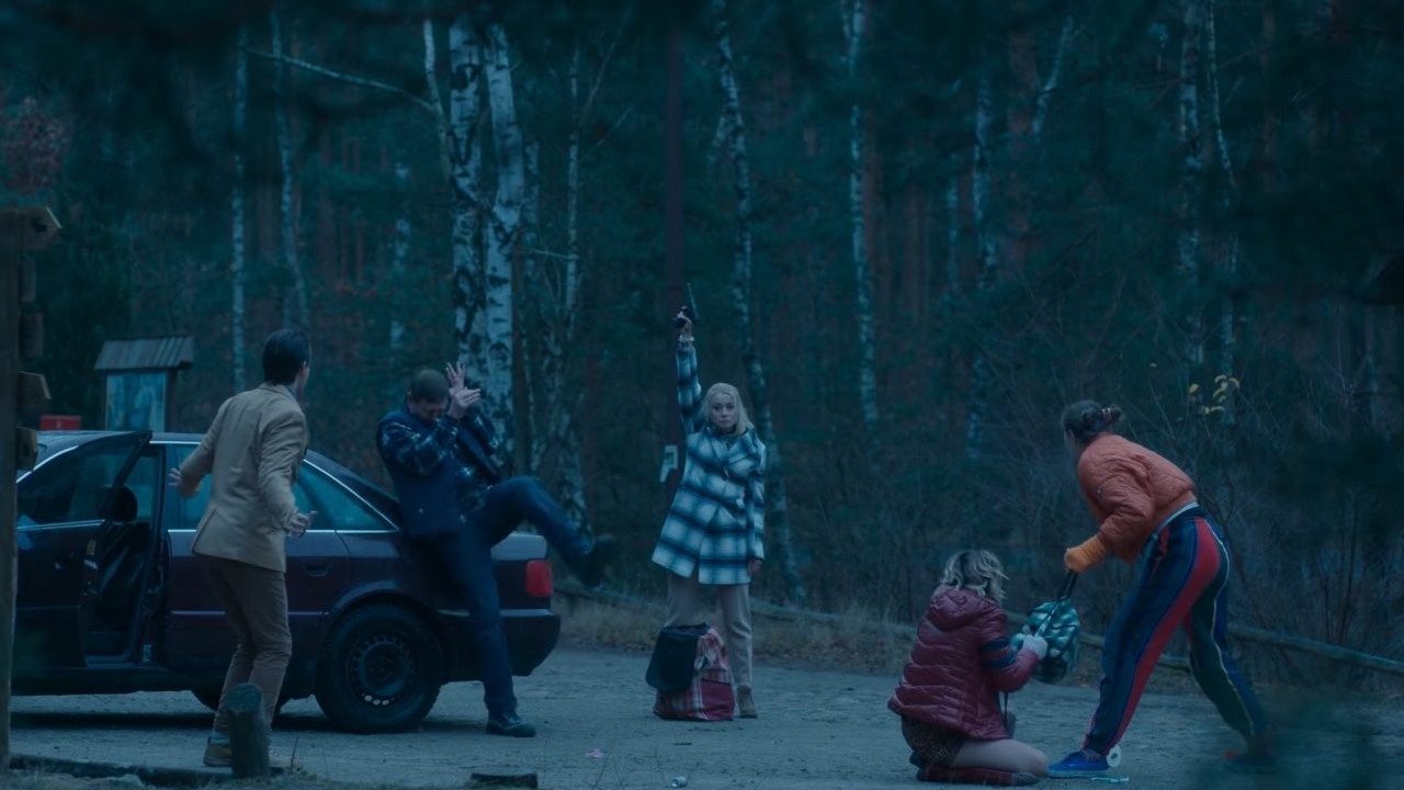Nowy polski serial Netflixa z pozytywnymi opiniami. Recenzje Pewnego razu na krajowej jedynce, źródło grafiki: Pewnego razu na krajowej jedynce; Grzegorz Jaroszuk i Jakub Piątek; Netflix; 2022.