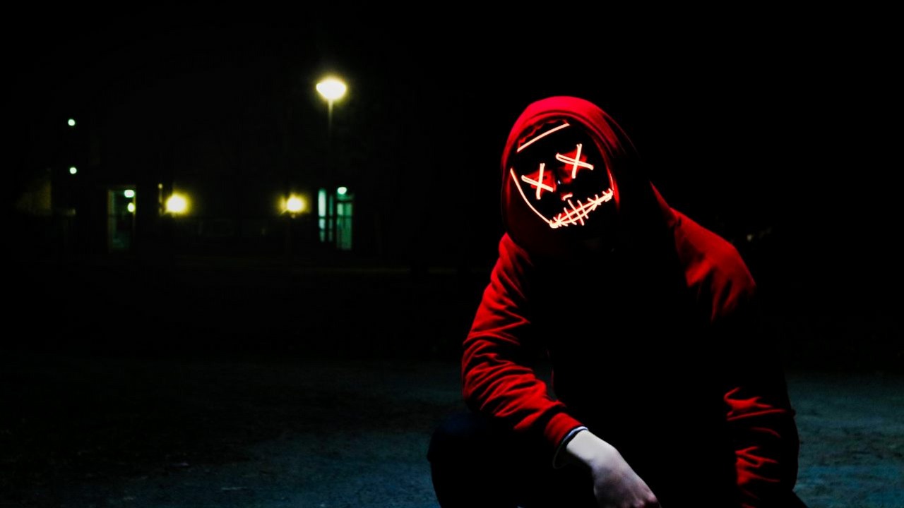 Haker, który złamał PS3, jednak nie naprawi Twittera, źródło grafiki: Unsplash | Sebastiaan Stam..