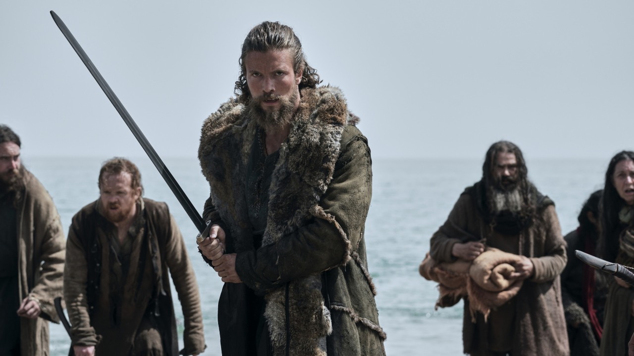 Netflix na styczeń 2023 - lista seriali i filmów, źródło grafiki: Wikingowie: Walhalla, Jeb Stuart, Netflix, 2022.
