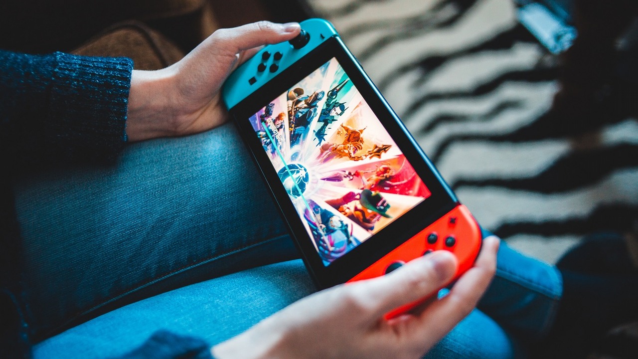 Nintendo pracowało nad Switchem Pro, ale już sobie odpuściło, źródło grafiki: Unsplash / Eric McLean.