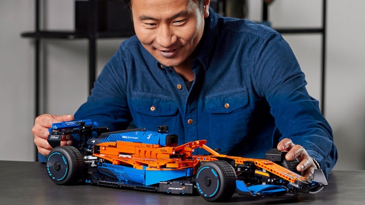 Klocki LEGO na każdą kieszeń w Allegro; w ofercie odnajdziesz małe i większe zestawy, źródło grafiki: LEGO: Materiały promocyjne.