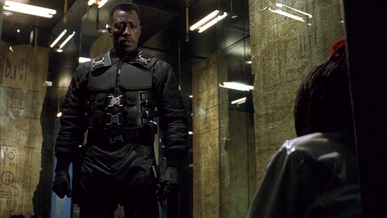Aktor z Blade'a z 1998 naśmiewa się z planowanego rebootu, źródło grafiki: Blade: Wieczny Łowca; reż. Stephen Norrington; New Line Cinema; 1998.
